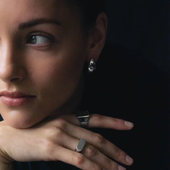 Obakki Split Bean Earrings 18K Gold Plated Brass Handmade Sustainable - Picture 12 of 12